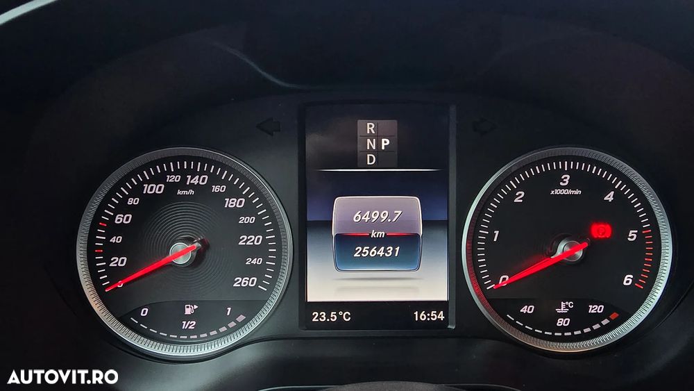 Mercedes-Benz GLC 250 d 4Matic 9G-TRONIC Exclusive - 18