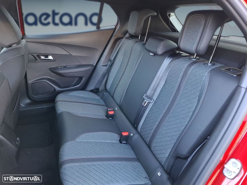 Peugeot 2008 1.2 PureTech Allure - 10