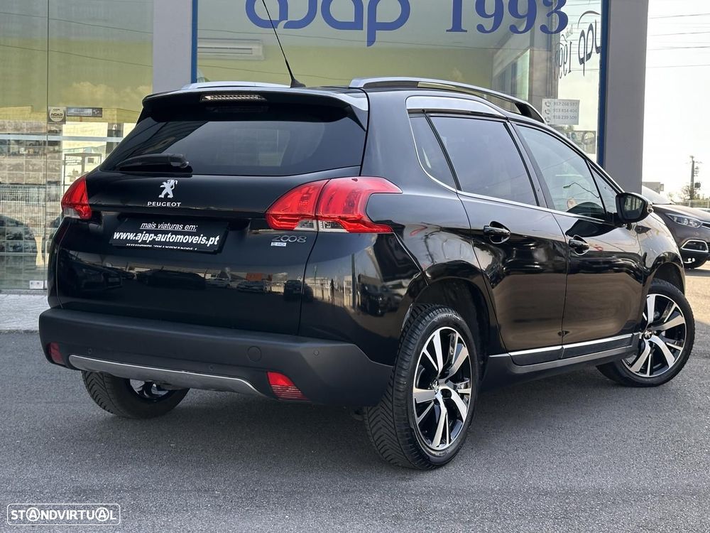 Peugeot 2008 1.6 e-HDi Allure - 17