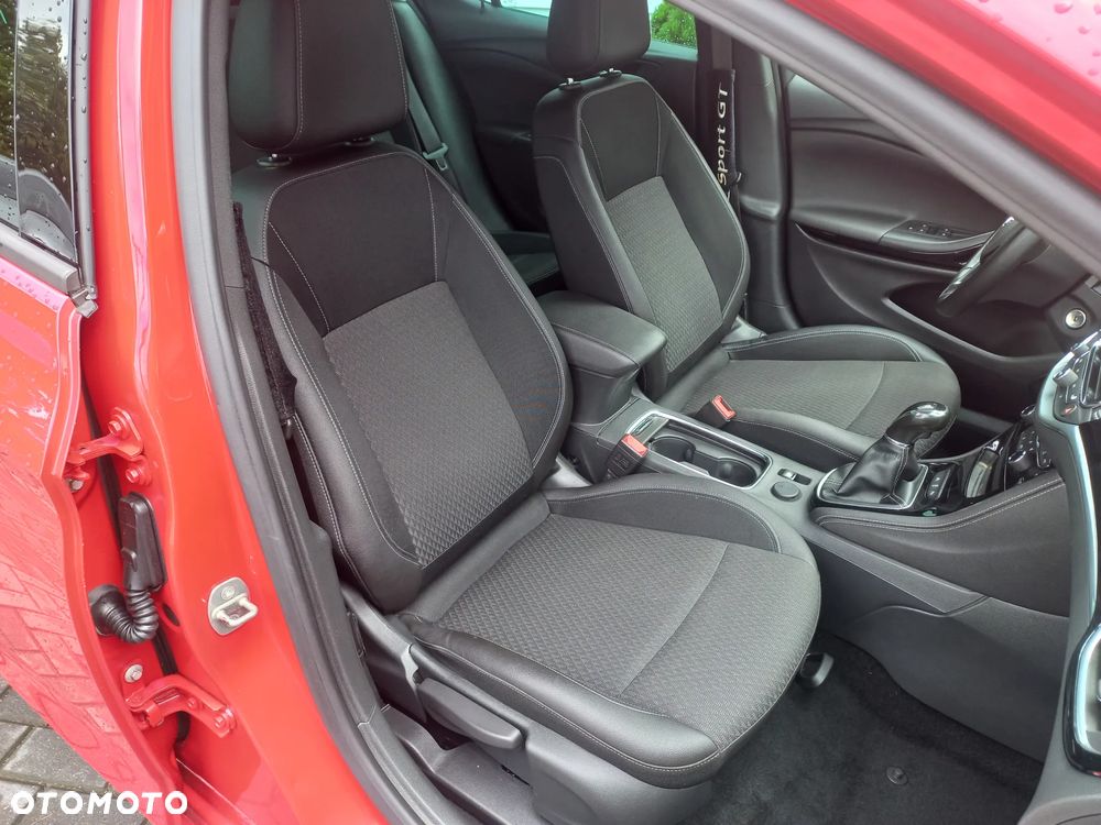 Opel Astra 1.4 Turbo Innovation - 15