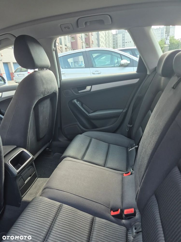 Audi A4 Avant - 9