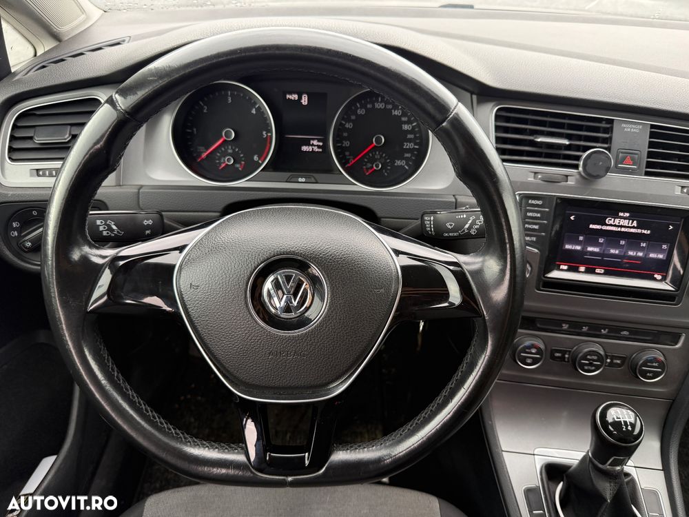 Volkswagen Golf - 7