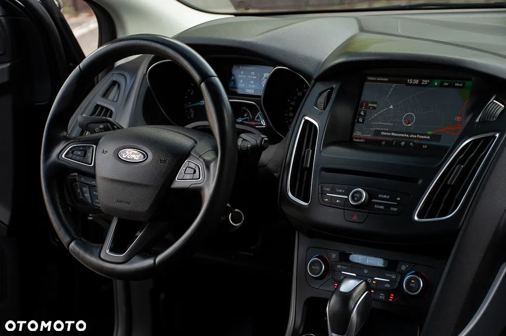 Ford Focus - 8