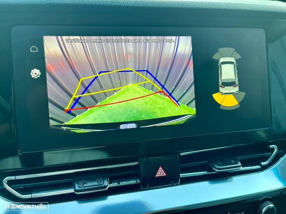Kia Niro EV 64kWh Drive - 10