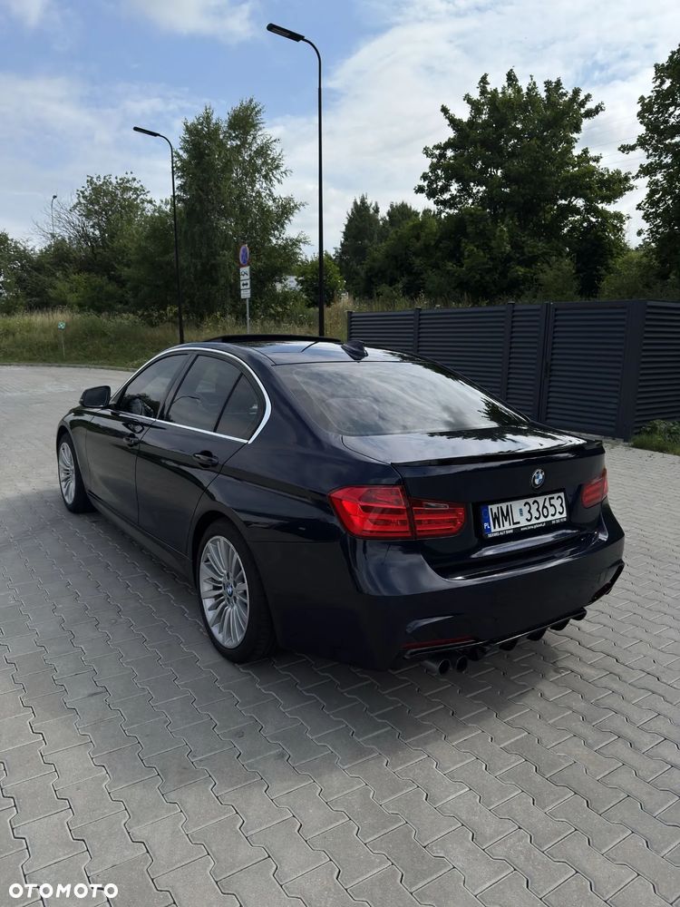 BMW Seria 3 328i xDrive Sport-Aut Luxury Line - 7