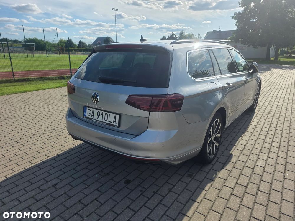 Volkswagen Passat 2.0 TDI BMT Comfortline DSG7 - 9