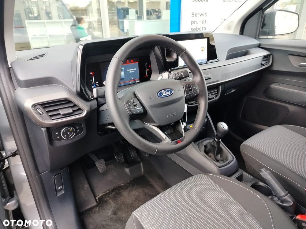 Ford Transit Courier - 5