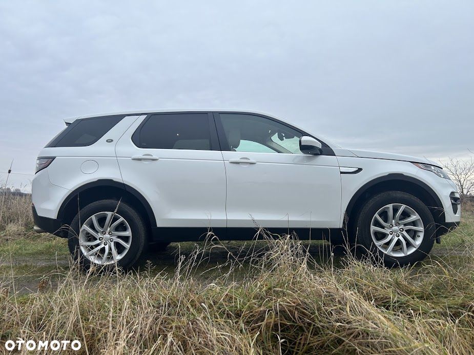 Land Rover Discovery Sport - 1