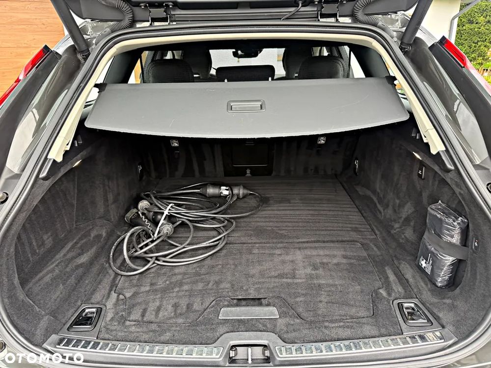 Volvo V90 T6 Recharge AWD Geartronic Inscription - 28