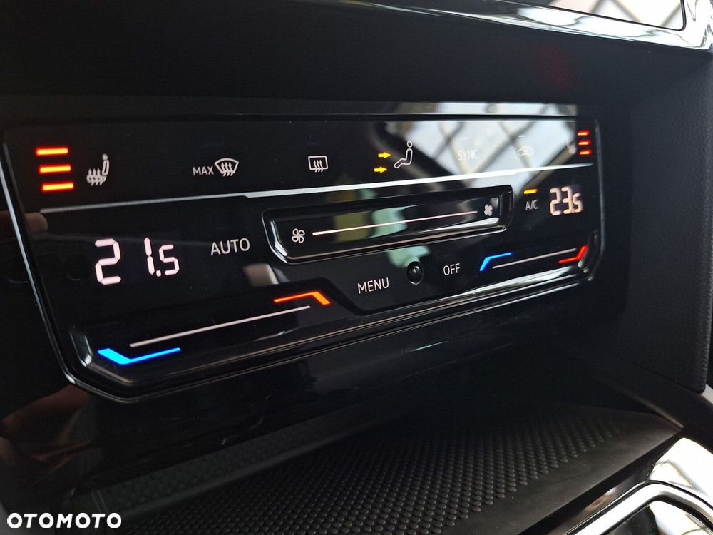 Volkswagen Passat Variant 2.0 TDI EVO Business DSG - 22