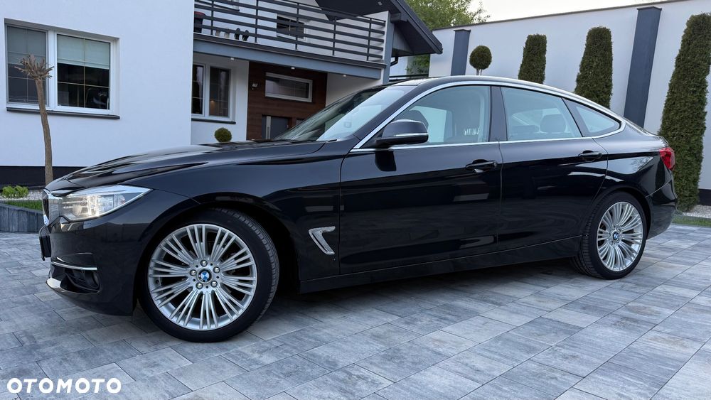 BMW Seria 3 320i Luxury Line - 9