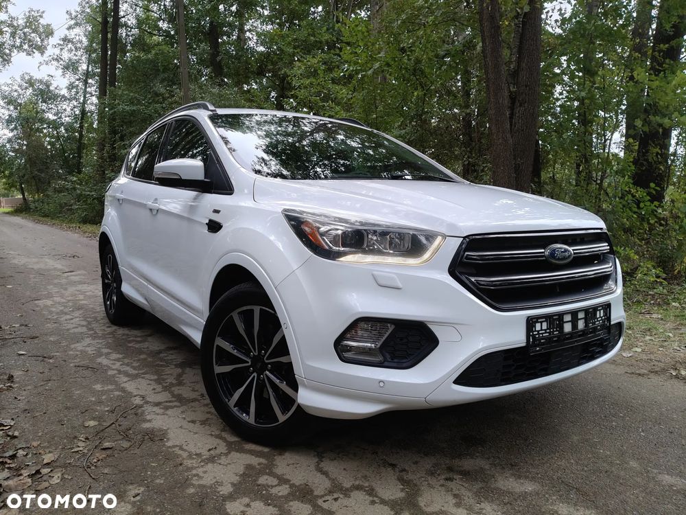 Ford Kuga 2.0 TDCi 2x4 ST-Line - 1