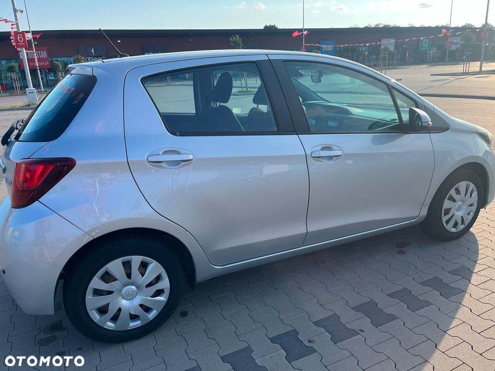 Toyota Yaris - 6