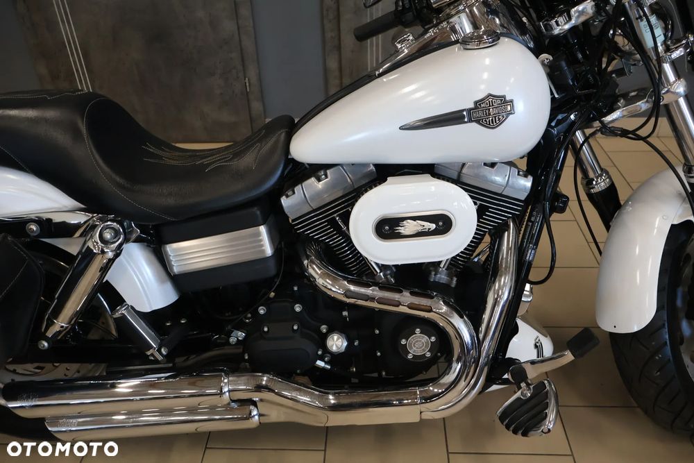 Harley-Davidson Dyna Fat Bob - 14