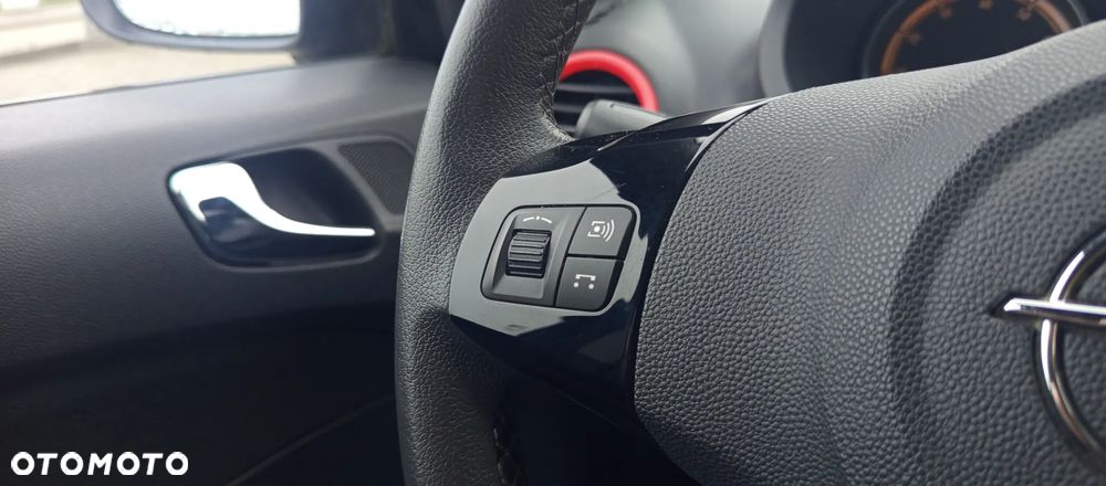 Opel Corsa 1.4 16V Sport - 10