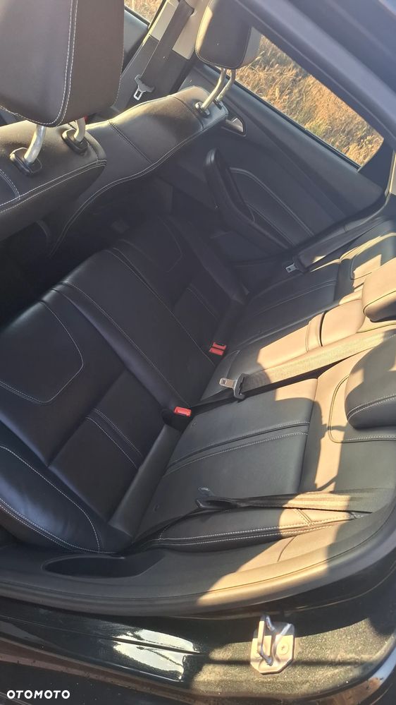 Ford Focus 1.6 EcoBoost Edition - 13