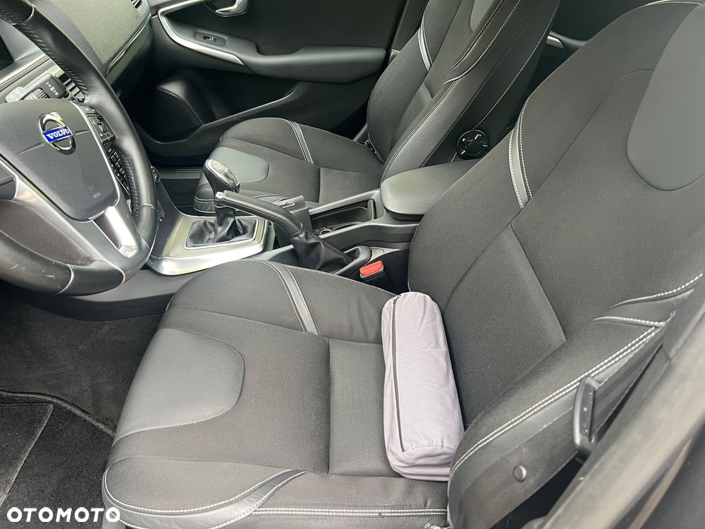 Volvo V40 D2 Kinetic - 20