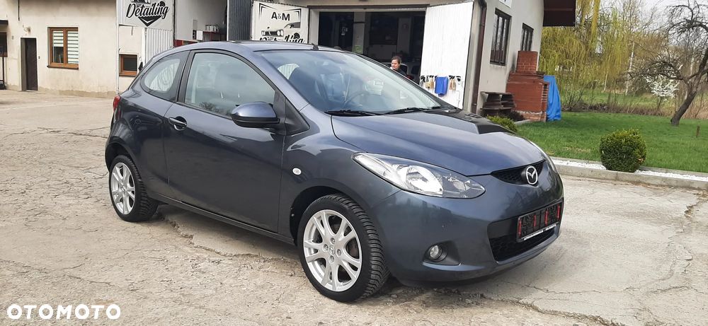 Mazda 2 - 25