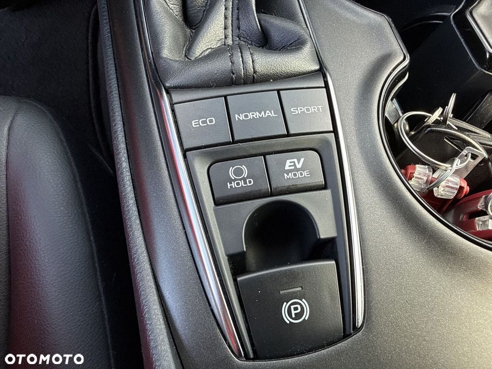 Toyota Camry 2.5 Hybrid Prestige CVT - 20