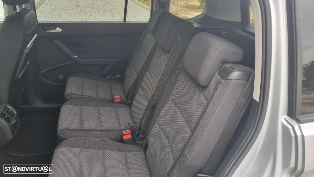 VW Touran 1.5 TSI Confortline - 12
