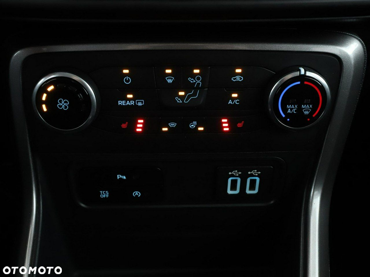 Ford EcoSport 1.0 EcoBoost COOL&CONNECT - 26