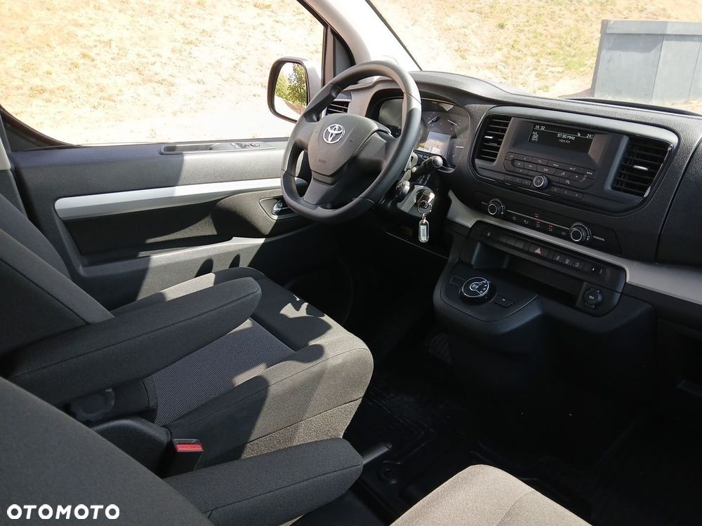 Toyota Proace Verso 2.0 D4-D Long Business - 23