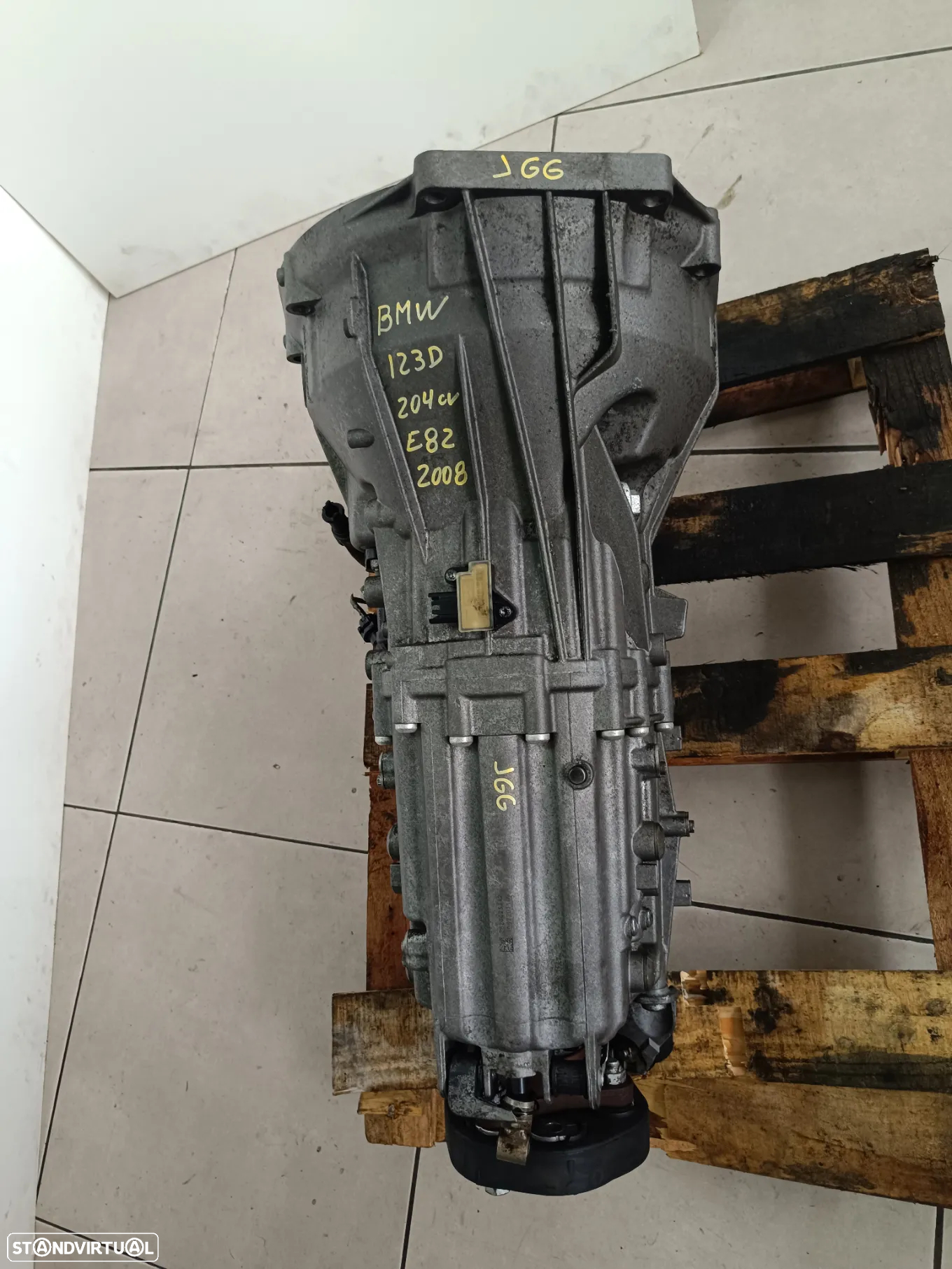 Motor BMW 123D bi-turbo 204cv  N47 caixa 6 velocidades GS6-53DZ JGG - 12
