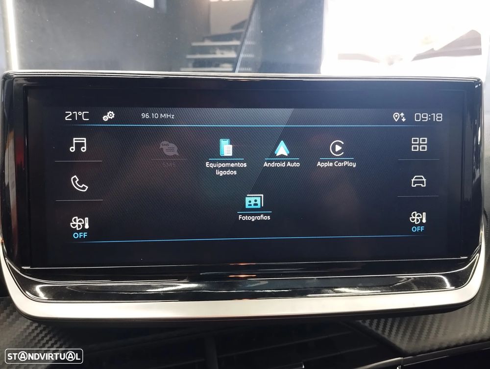 Peugeot 208 1.2 PureTech SE Style - 24