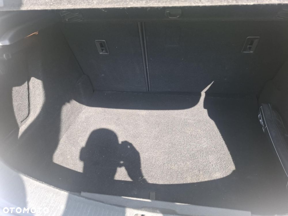 Opel Astra 2.0 CDTI Sport S&S - 11