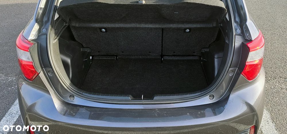 Toyota Yaris - 9