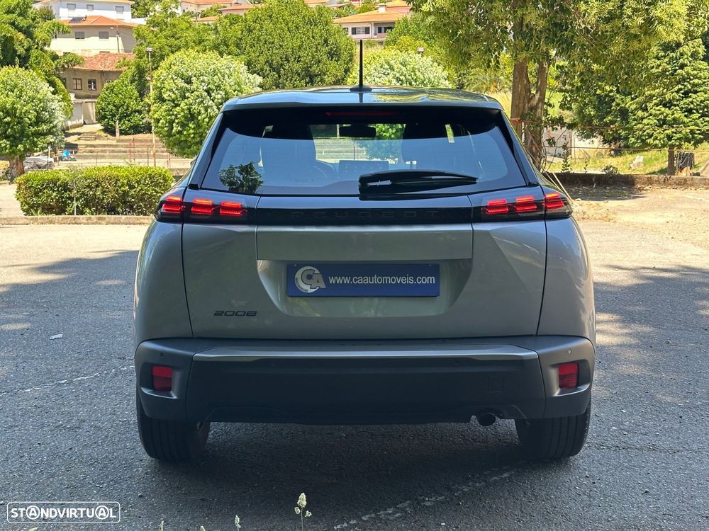 Peugeot 2008 1.2 PureTech Style - 15
