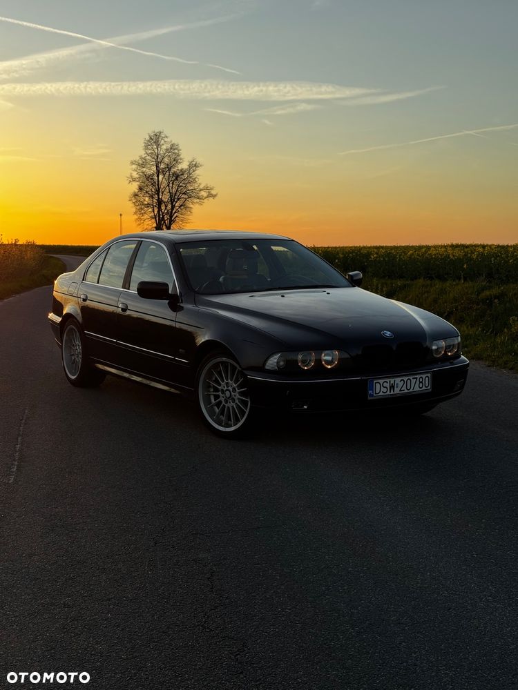 BMW Seria 5 - 1