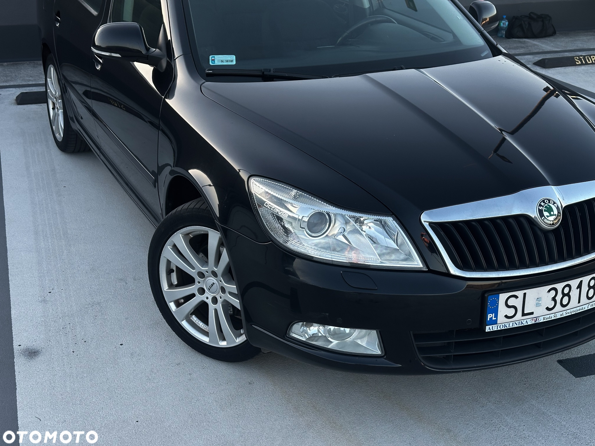 Skoda Octavia 2.0 TDI DPF Elegance DSG - 2