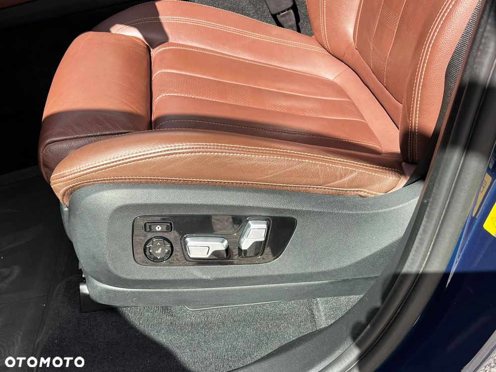 BMW X5 xDrive45e - 9