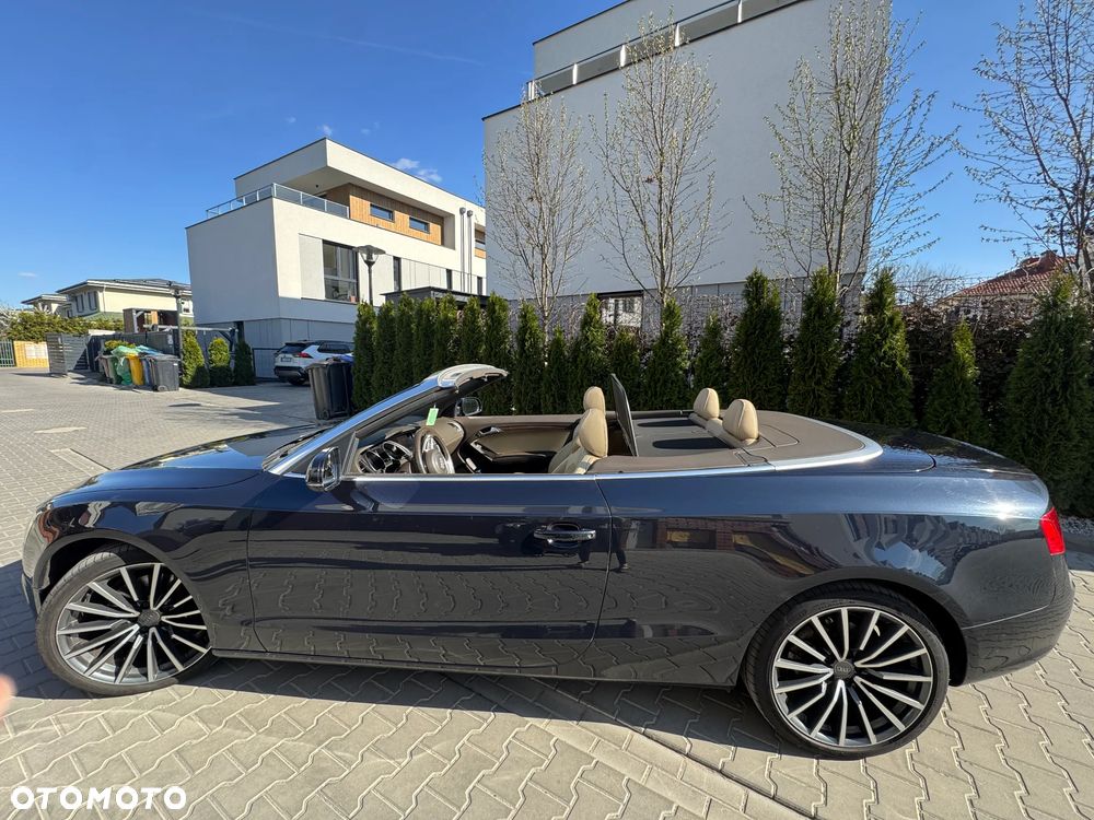 Audi A5 Cabrio 2.0 TFSI quattro S tronic - 11