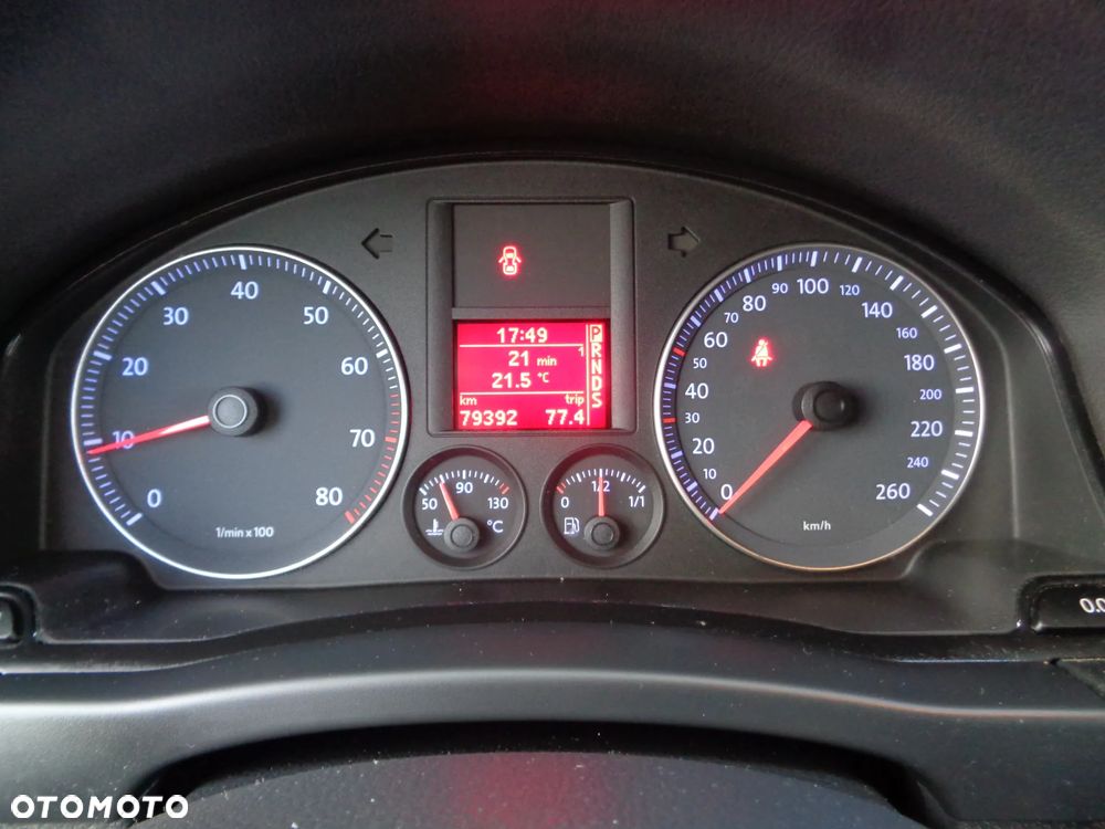 Volkswagen Golf Plus - 16