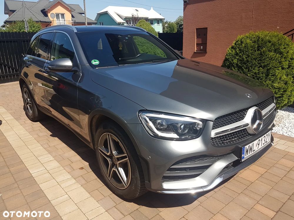 Mercedes-Benz GLC 200 4Matic 9G-TRONIC AMG Line - 3