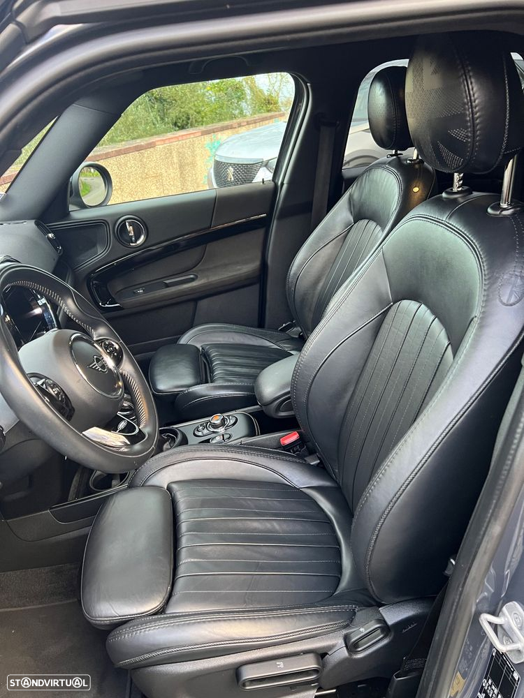 MINI Countryman Cooper SE ALL4 Auto - 12