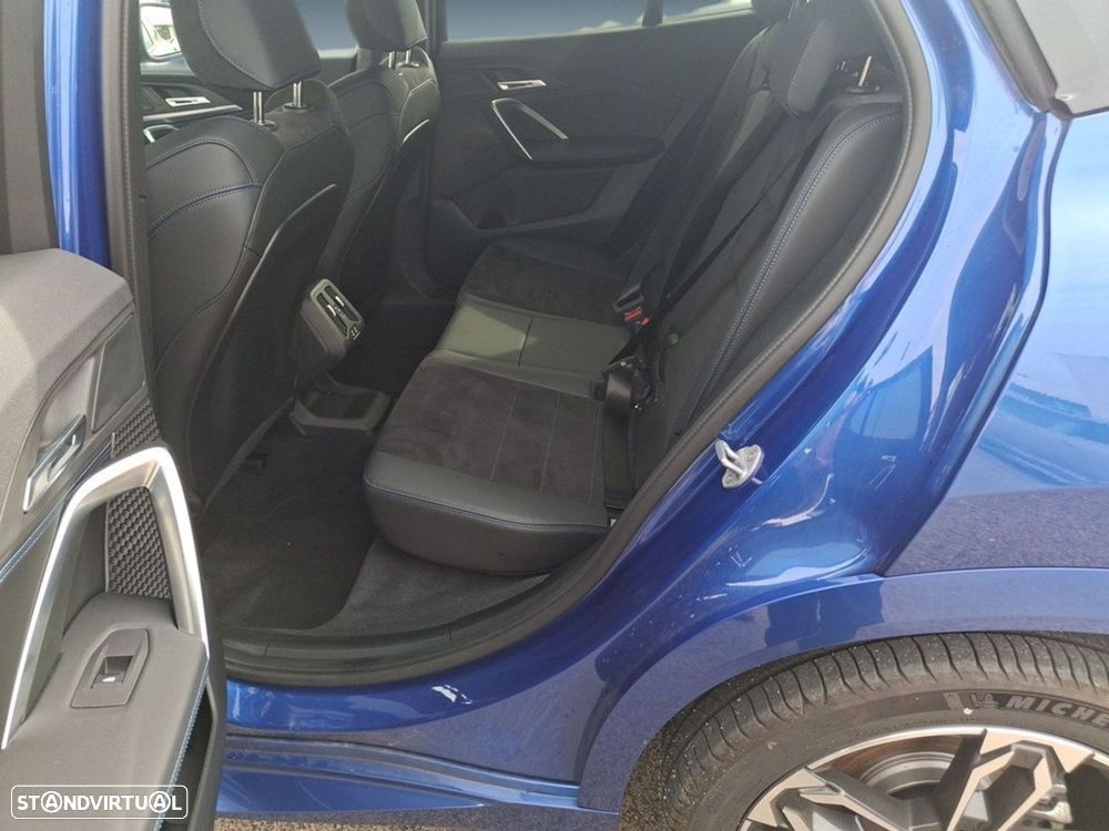 BMW X2 - 15