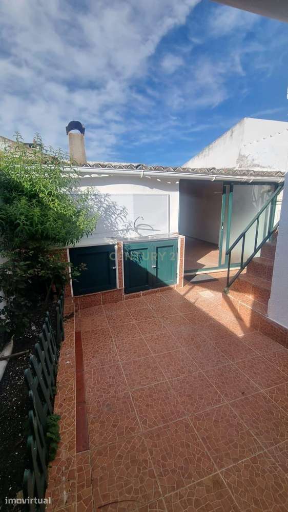 Moradia T2 em Montoito bom estado de conservação pronta habitar - Grande imagem: 4/8
