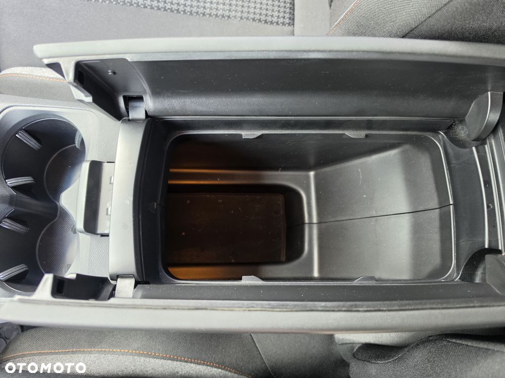 Peugeot 3008 1.2 PureTech Active S&S - 24