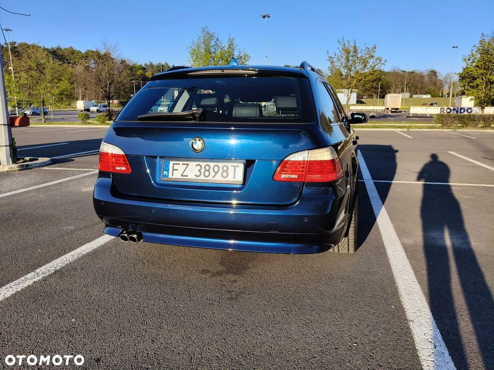 BMW Seria 5 525d - 21