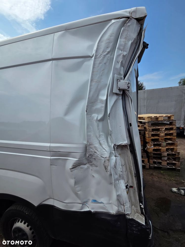 Iveco Daily 35s16 HiMatic - 11