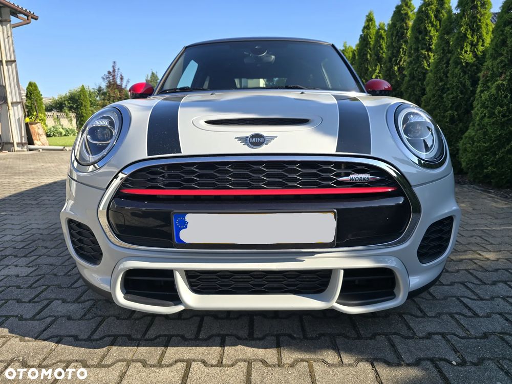 MINI John Cooper Works Essential Trim