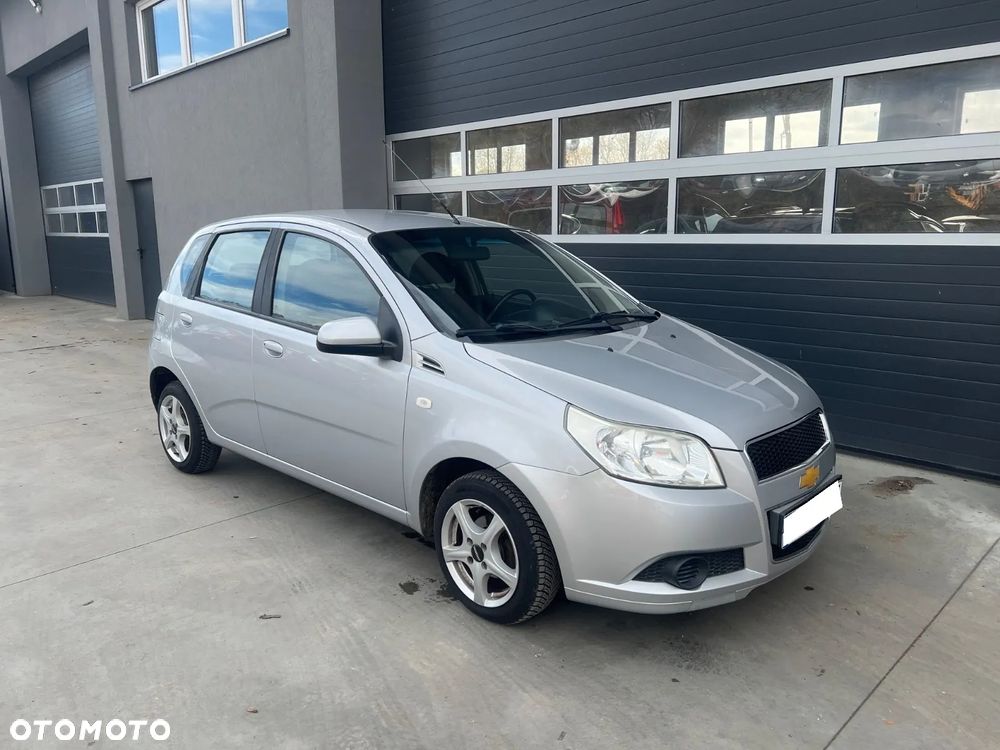 Chevrolet Aveo 1.2 16V LS - 1