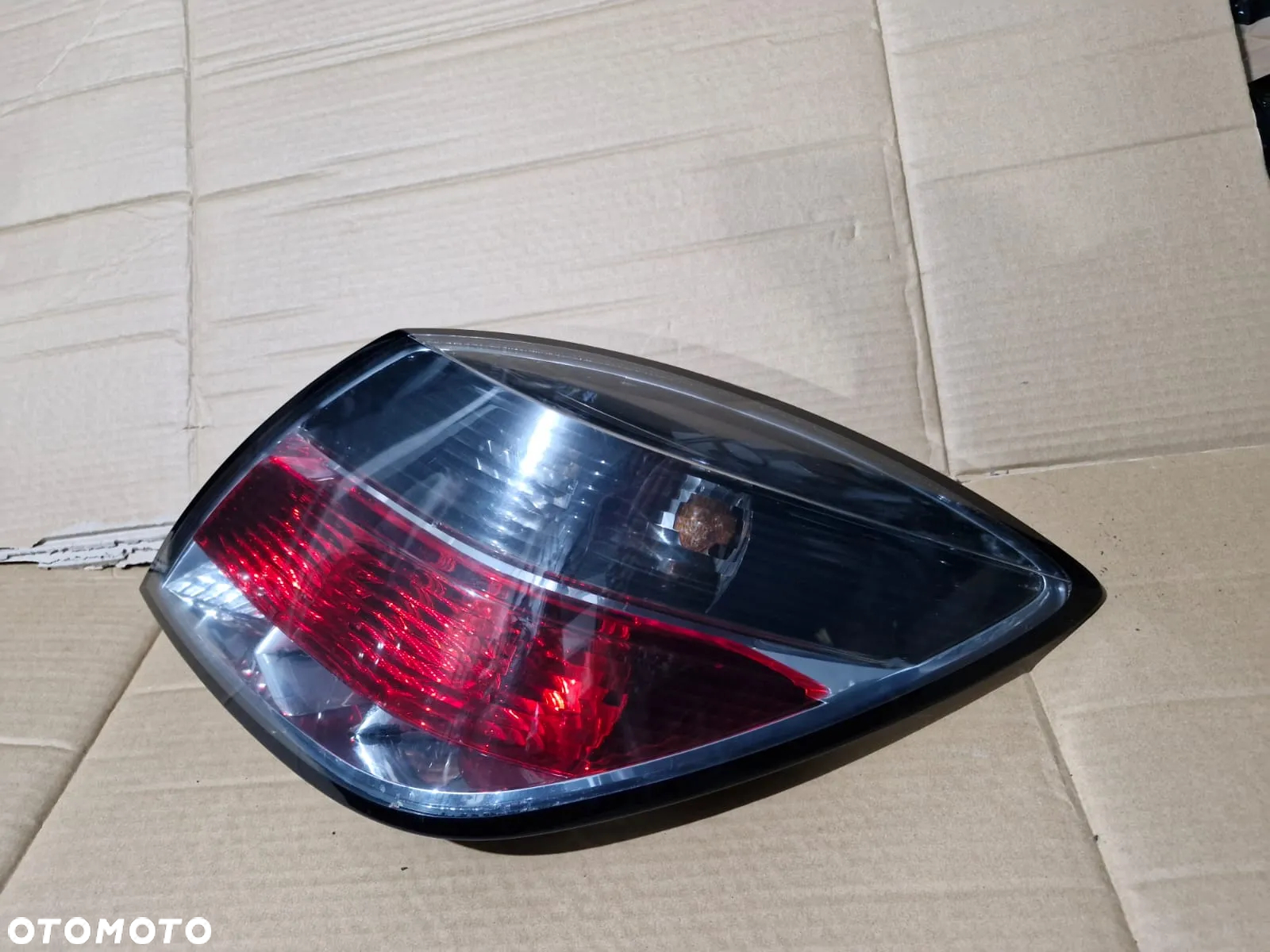 Lampa praw lewa tylna tył Opel Astra H III GTC 3 drzwi - 5