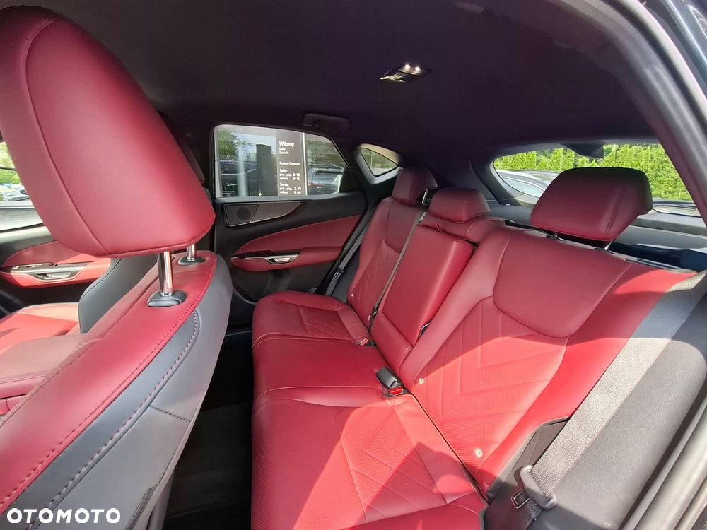 Lexus NX 350h Omotenashi AWD - 16