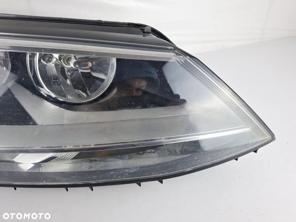 Lampa Przód Przednia Prawa Zwykła VW Jetta 2015r Lift USA - 4