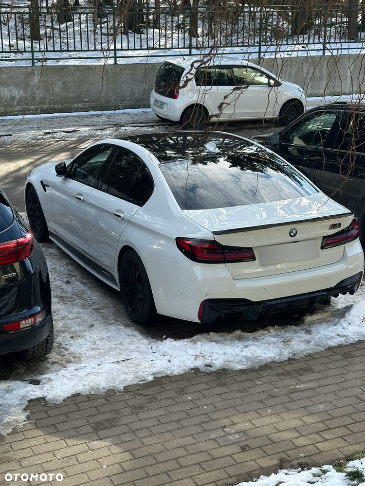 BMW Seria 5 M550i xDrive sport - 13