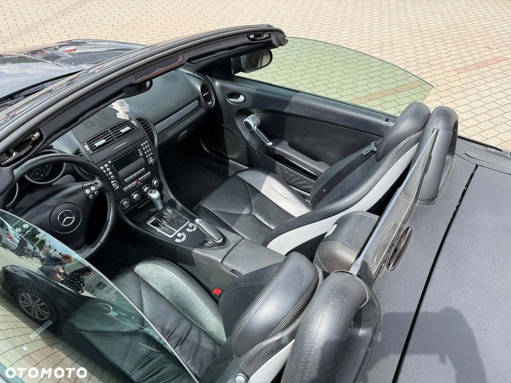 Mercedes-Benz SLK - 24